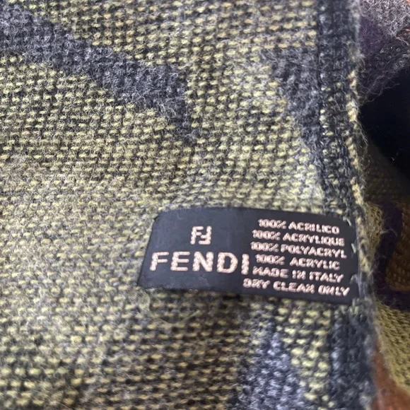 Fendi Poncho/Cape - Picture 4 of 5